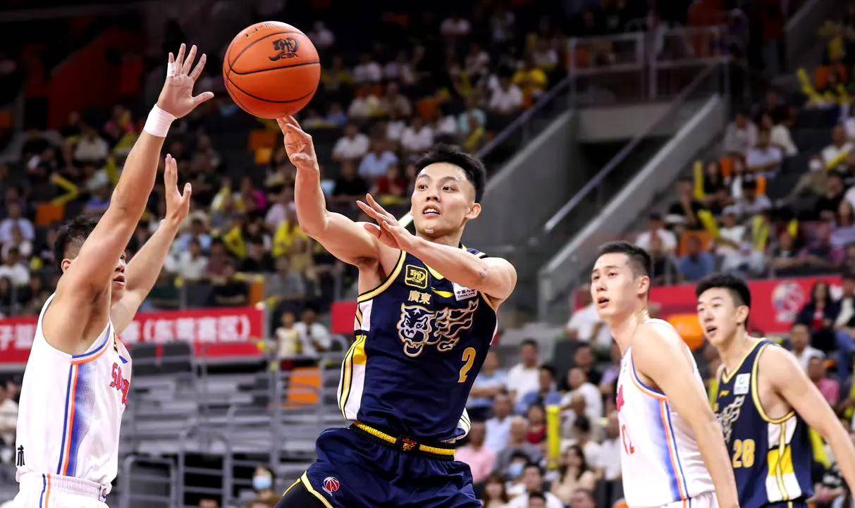 678体育平台-南方继续取胜，积分榜上占据领先位置的简单介绍